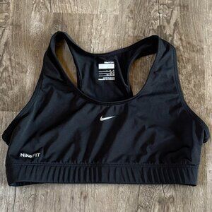 Nike Fit Dry Sports Bra